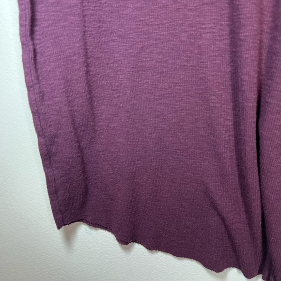Aerie Real Soft Ribbed Shirt Burgundy Long Sleeve Round Neck Stretch Top Size XL - Picture 9 of 10